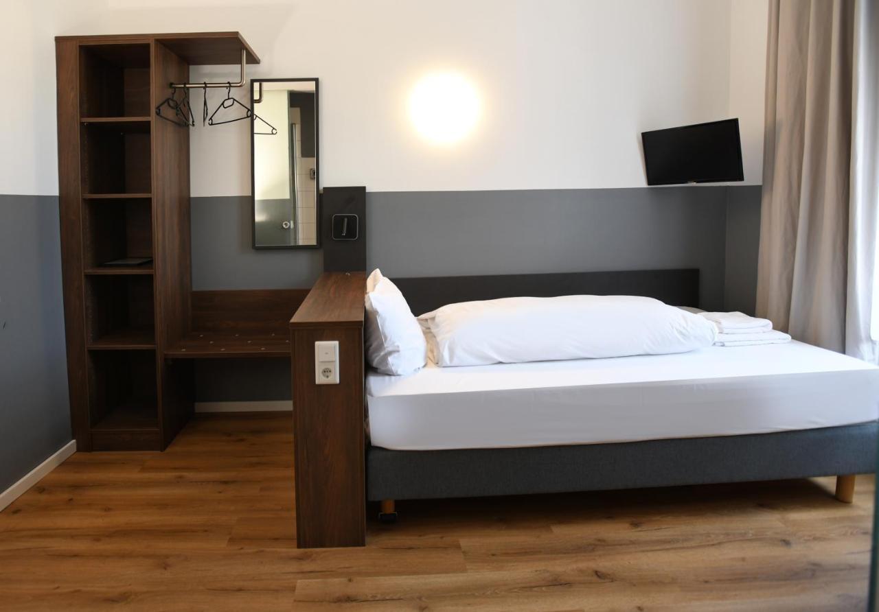 Hotel Apadana Frankfurt Frankfurt nad Mohanem Exteriér fotografie