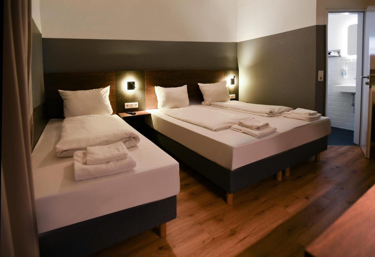Hotel Apadana Frankfurt Frankfurt nad Mohanem Exteriér fotografie