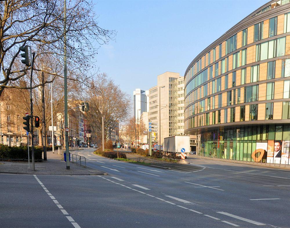 Hotel Apadana Frankfurt Frankfurt nad Mohanem Exteriér fotografie
